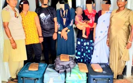 আগরতলা রেলস্টেশন থেকে গাঁজা সমেত ৫ অভিযুক্ত মহিলা গ্রেফতার