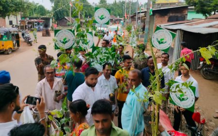 মোহনপুর মহকুমায় বিভিন্ন প্রতিষ্ঠানের উদ্যোগে স্বাধীনতা দিবস যথাযোগ্য মর্যাদায় উদযাপিত