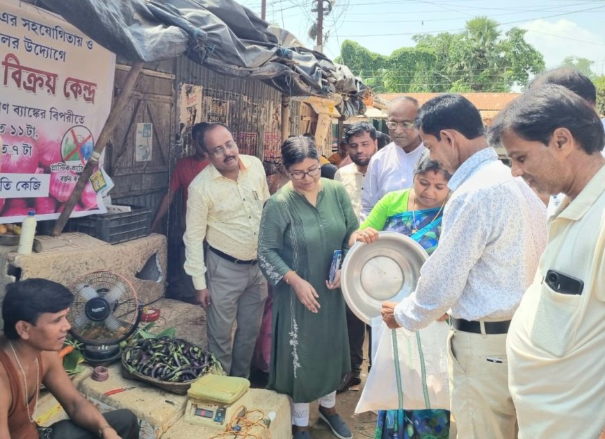 কালীবাজারে ন্যায্য মূল্যে পেঁয়াজ বিক্রির উদ্যোগ নিল মহকুমা প্রশাসন