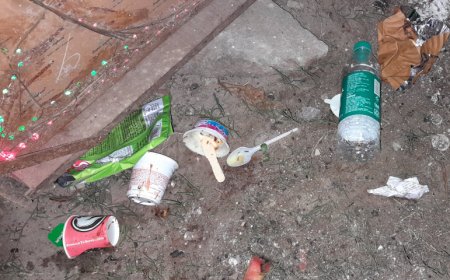 শহর আগরতলায় দুর্গাপূজার আনন্দে অস্বচ্ছ হলো পথ