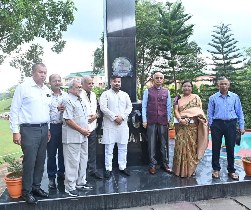 কলেজ অফ অফিসারের রজত জয়ন্তী উৎসবে উপস্থিত মন্ত্রি সুসন্ত চৌধুরী