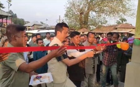 সোনাই বাজারে যাত্রী সেডের উদ্বোধন এবং খেলার সামগ্রী বিতরণ