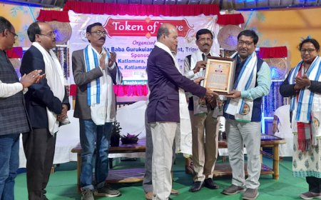 কাতলামারায় IAAS- পদে পদোন্নতি পাওয়া ৩ আধিকারিককে সংবর্ধনা ও শীত বস্ত্র, বাইসাইকেল বিতরণ