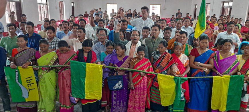 হেজামারায় সিপিআই(এম) ও মথা ছেড়ে ৪২০ জন ভোটার IPFT-তে