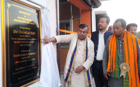 সুরেন্দ্রনগর স্কুলের পাকা বাড়ির উদ্বোধন কলেন মন্ত্রী