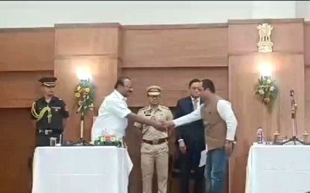 মন্ত্রিসভার সদস্য হিসেবে মথার দুই বিধায়কের শপথ গ্রহণ সম্পন্ন