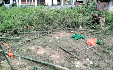 বড়কাঁঠালে BJP-র নির্বাচনী বুথ অফিস ভেঙ্গে দিল দুষ্কৃতীরা