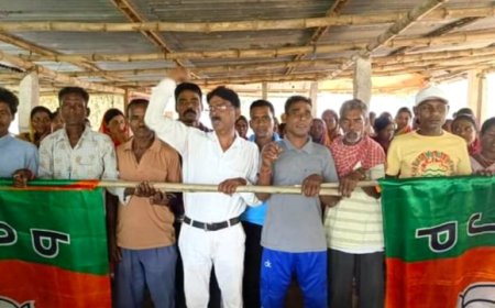 বামুটিয়া ও মোহনপুরে বিরোধী শিবির ছেড়ে BJP-তে যোগদান ১৫১ ভোটার