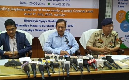 ৩ টি ফৌজদারী আইন নিয়ে সাংবাদিক সম্মেলন স্বরাষ্ট্র দপ্তরের সচিবের