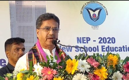 সরকারি শিক্ষকদের প্রাইভেট টিউশন নিয়ে নারাজ মুখ্যমন্ত্রী