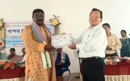 বামুটিয়া পঞ্চায়েত সমিতি ও মোহনপুরে ৫ টি পঞ্চায়েতের শপথ সম্পন্ন