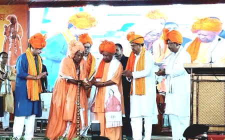 সিদ্ধেশ্বরী মায়ের মন্দিরের উদ্বোধন করলেন উত্তর প্রদেশ এবং ত্রিপুরার মুখ্যমন্ত্রীরা