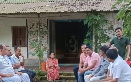 গ্রাম্য সালিশির ন্যায় বিচারে প্রতারকের দখল থেকে বাড়ি ফিরে পেল মালিক