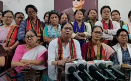 ভিলেজ কাউন্সিল নির্বাচনে প্রদ্যুতের নয়া ট্রাম কার্ড পুষ্পবন্দ প্রাসাদ