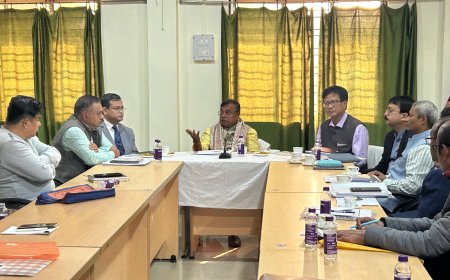 ভূগর্ভস্থ জল,মাটি সংরক্ষণের নিয়ে পর্যালোচনা বৈঠক হলো লেম্বু ছড়ায় টি সমিতি হলে