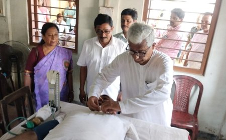 DYFI ও TYF-র উদ্যোগে রক্তদান শিবিরে স্বাস্থ্য পরিষেবা নিয়ে সমালোচনা করলেন প্রাক্তন CM