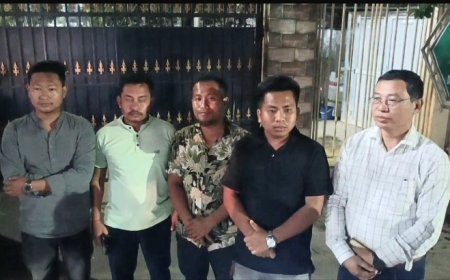 মুখ্যমন্ত্রীর সাথে বৈঠক শেষে পথ অবরোধ  প্রত্যাহার করল TSF