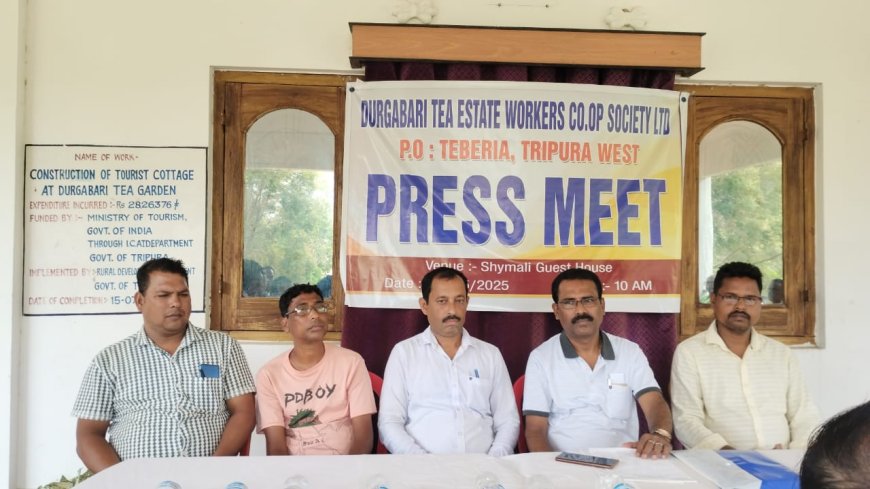 দুর্গা বাড়ির চা বাগানে আর্থিক অনিয়ম ফিরিয়ে আনর চেষ্টা,অভিযোগ এডমিনিস্ট্রেটরের