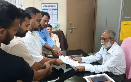 টেড-২ র প্রশ্নপত্রে অনিয়মের অভিযোগে TRBT- র চেয়ারম্যানকে ডেপুটেশন NSUI ও যুব কংগ্রেসের