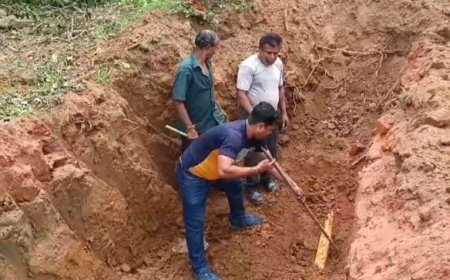 দুর্গা বাড়িতে পূর্ত দপ্তরের ড্রেন নির্মাণকে ঘিরে কাটা পড়ল গ্যাস সরবরাহকারী পাইপ