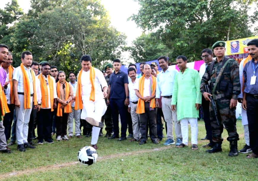 সিমনায় অটল স্মৃতির নকআউট ফুটবল টুর্নামেন্টের নির্ণায়ক ম্যাচে জয়ী মেঘলি বন