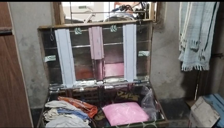 তালতলায় এক বাড়িতে চোরের হানায় নগদ অর্থ ও স্বর্ণালংকার গায়েব, তদন্তে পুলিশ