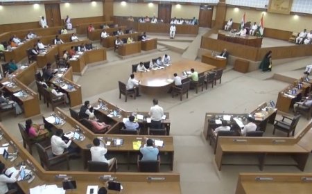 রাজ্যে কর্মচারীদের ৩ শতাংশ ডিএ পুজোর উপহার দিল মুখ্যমন্ত্রী