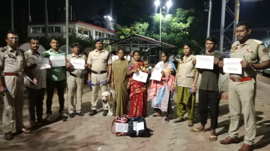 আগরতলা রেল স্টেশন থেকে অবৈধ গাঁজা সহ দুই মহিলা গ্রেফতার