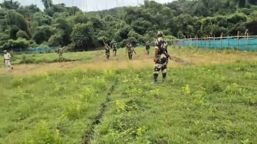 সিমনায় গাঁজা বিরোধী অভিযানে গিয়ে আক্রান্ত পুলিশ, পরিস্থিতির নিয়ন্ত্রণে শূন্যে গুলি