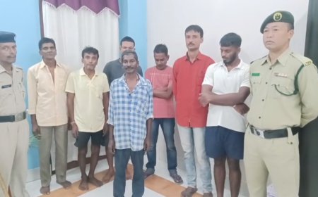 আগরতলায় অবৈধ শব্দবাজি ও বিলিতি মদ বাজেয়াপ্ত করল পুলিশ
