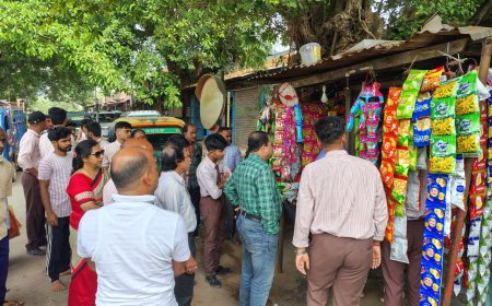 ফটিকছড়ায় তামাক বিরোধী অভিযান চালায় মহকুমা প্রশাসন