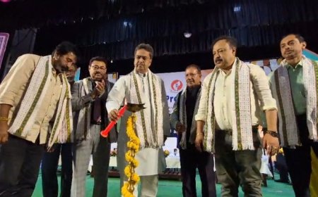 রাজ্য সরকারের উদ্যোগে জাতীয় প্রেস ডে পালন করা হয়েছে আগরতলায়