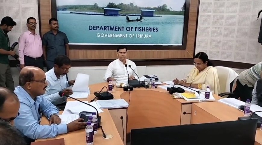 মৎস্য দপ্তরের পর্যালোচনা বৈঠক অনুষ্ঠিত, ভবিষ্যৎ পরিকল্পনা নিয়ে আলোচনা করলেন মন্ত্রী