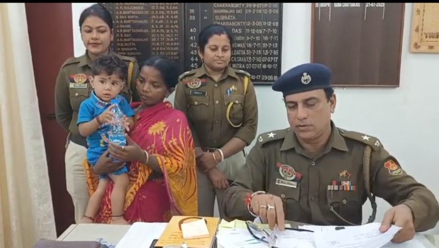 চুরি হওয়া শিশু উদ্ধার করে বাবা-মার কাছে ফিরিয়ে দিল পশ্চিম আগরতলা থানা