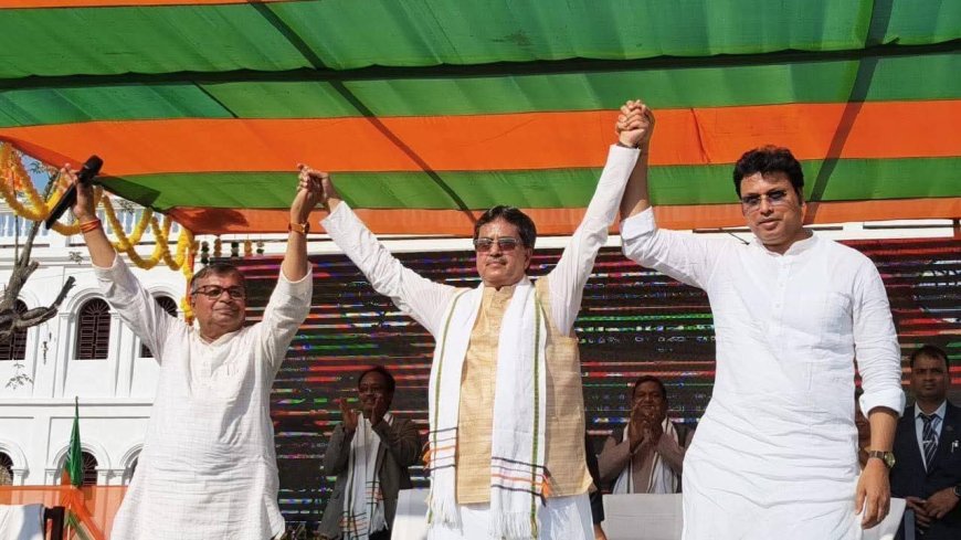 পৃষ্ঠাপ্রমোখ হচ্ছে মন্ডলের মেরুদন্ড, মোহনপুরে পৃষ্ঠা প্রমুখ সম্মেলনে বললেন মুখ্যমন্ত্রী