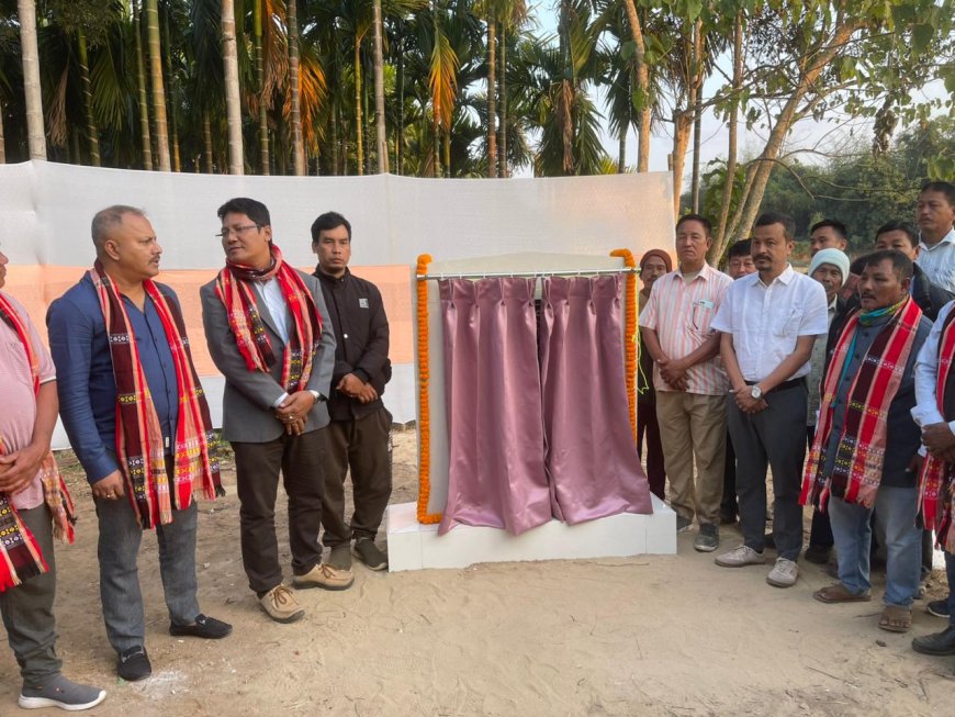 প্রধানমন্ত্রী গ্রামীণ সড়ক যোজনায় নতুন রাস্তার শিলান্যাস করলেন বৃষকেতু