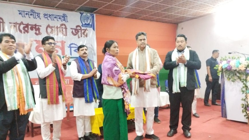 জনজাতিদের অন্তিম ব্যক্তি পর্যন্ত উন্নয়ন পৌঁছে দেবে সরকার, হেজামারায় বললেন মুখ্যমন্ত্রী