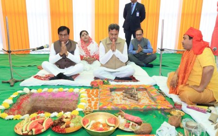 জ্যাকসন গেট নির্মাণের ভূমি পূজা করলেন মুখ্যমন্ত্রী