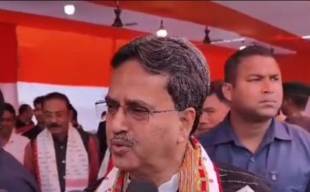 রোমান স্ক্রিপ্ট হবে না, সাফ বক্তব্য মুখ্যমন্ত্রী