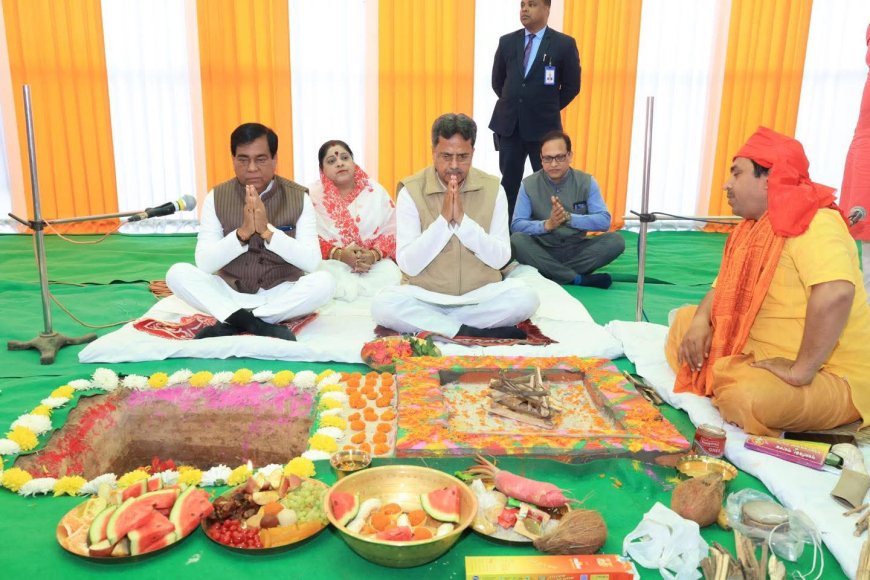জ্যাকসন গেট নির্মাণের ভূমি পূজা করলেন মুখ্যমন্ত্রী